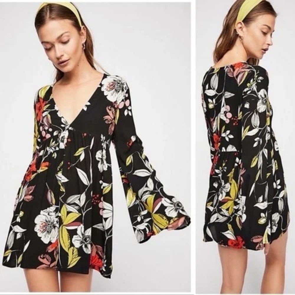 Free People size M Women's Bella Black Floral Long Sleeve V-neck Tunic Top Dress